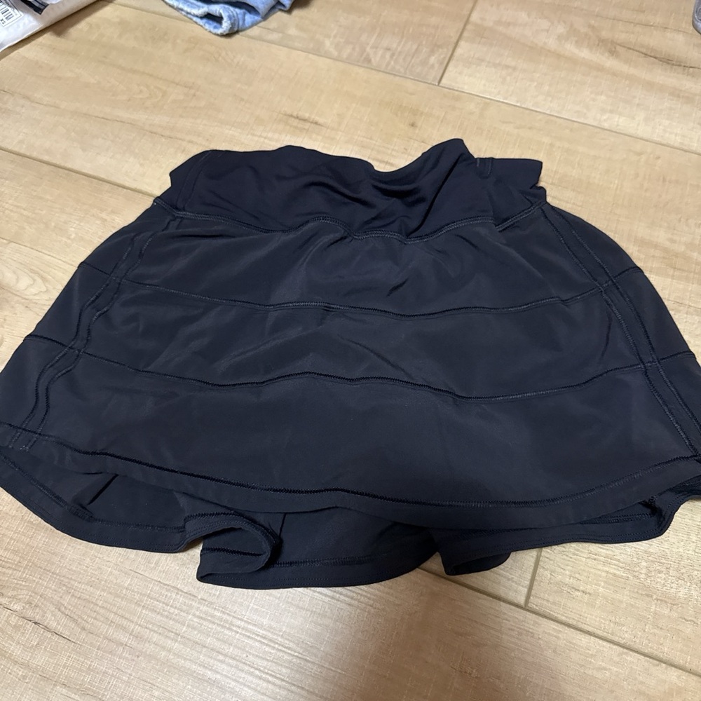 Lululemon pace rival skirt size:2